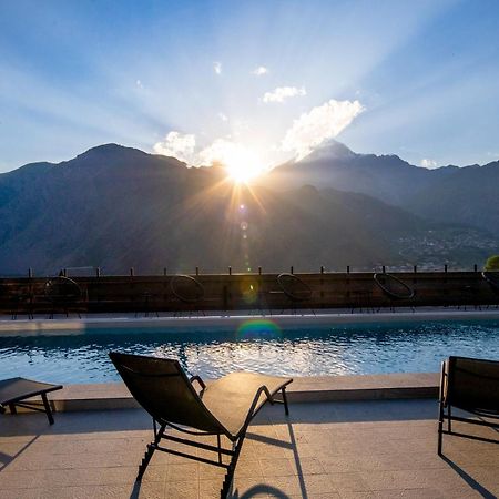 Kazbegi Targmani Cottages Exterior foto