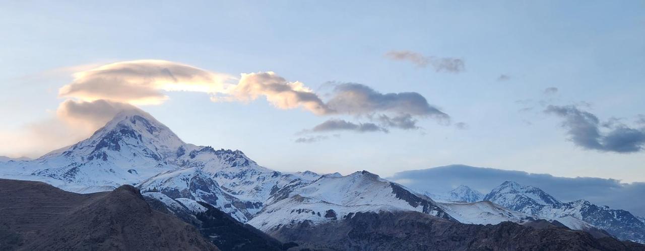 Kazbegi Targmani Cottages Exterior foto